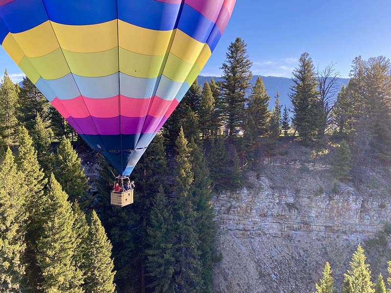 gallatin canyon hot air balloon ride